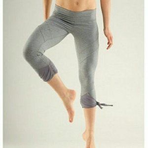 NEW Lululemon Bandhas Crop Gray Side Tie Ballet Dance Leggings SIZE 8